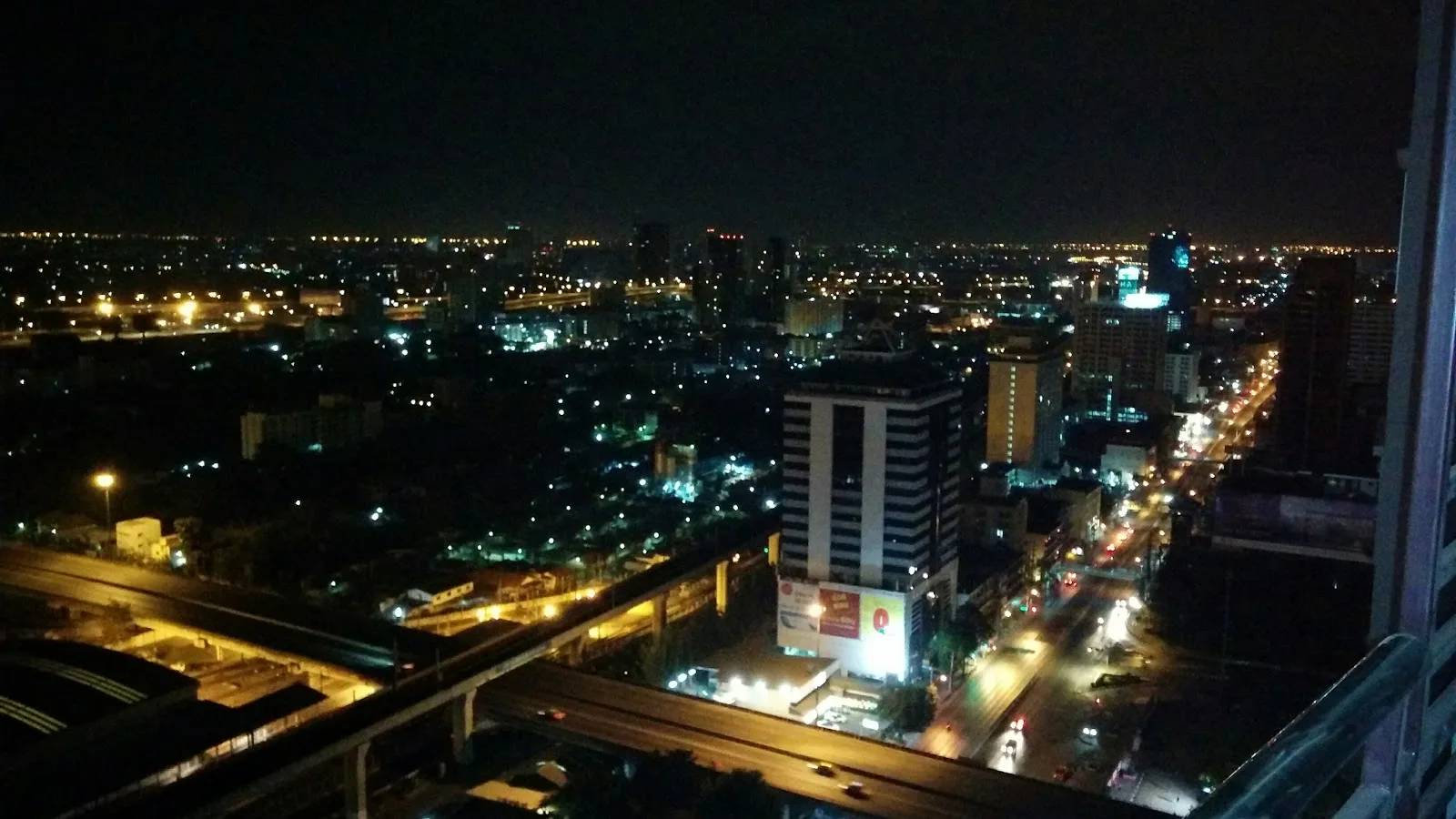 ภาพจริงของ ศุภาลัย ปาร์ค เอกมัย-ทองหล่อ ย่านเอกมัย จาก Google Maps (รูปที่ 5)