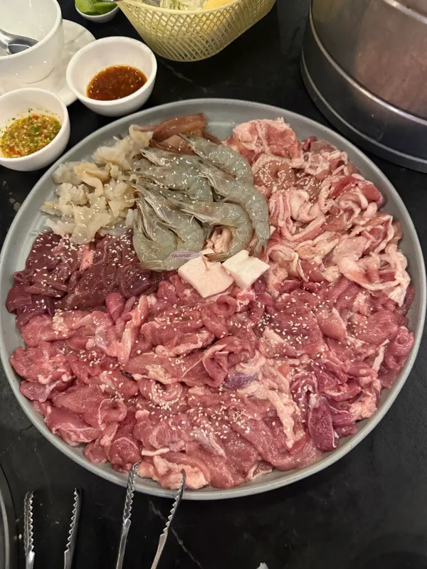 ภาพจริงของ เอกมัยหมูกระทะ ย่านเอกมัย จาก Google Maps (รูปที่ 4)