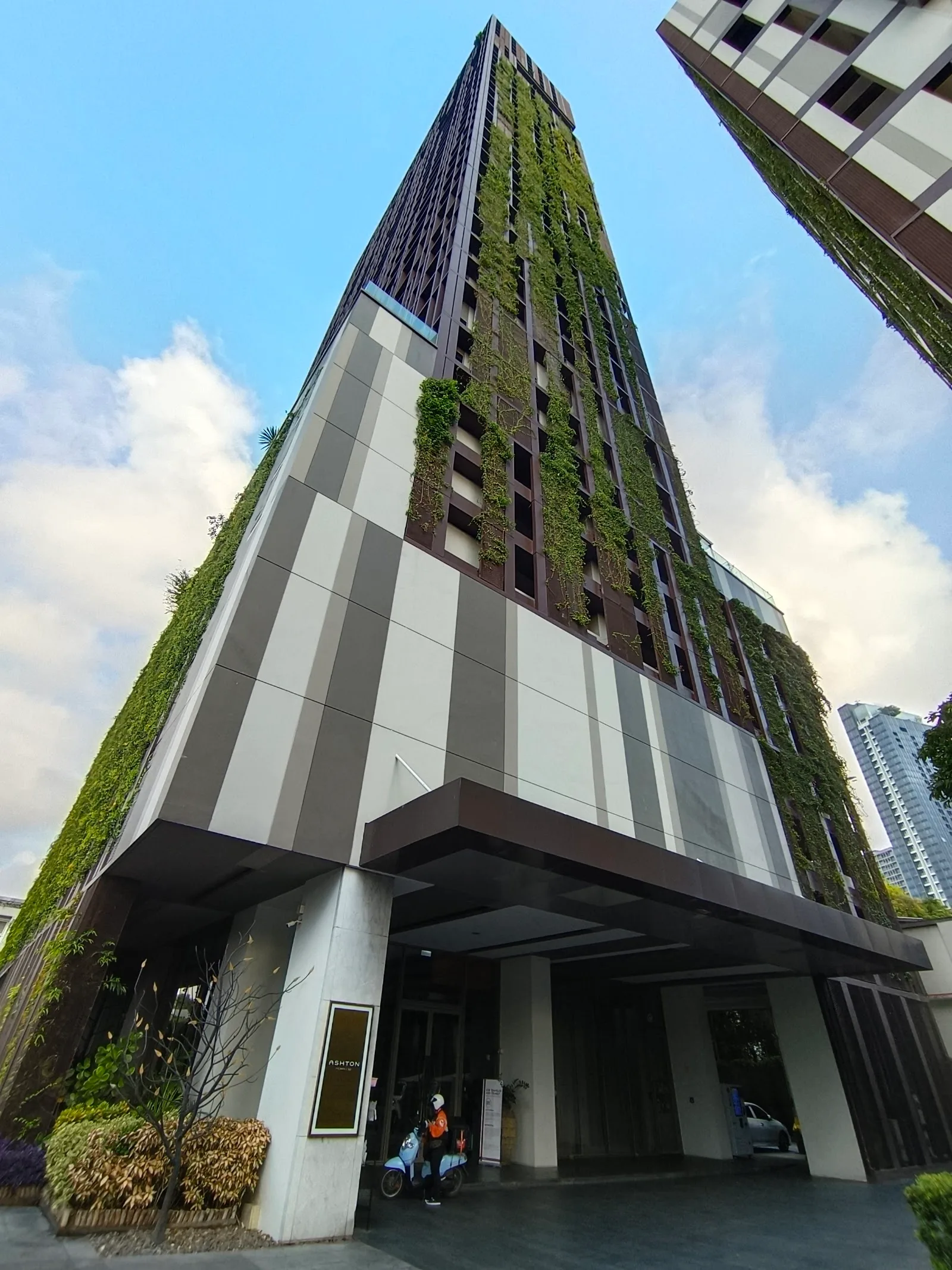 ภาพจริงของ แอชตัน มอร์ฟ 38 ย่านเอกมัย จาก Google Maps (รูปที่ 5)