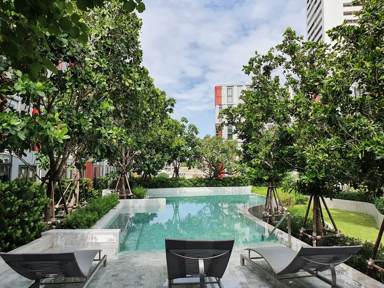 ภาพจริงของ ทากะ เฮาส์ ย่านเอกมัย จาก Google Maps (รูปที่ 2)