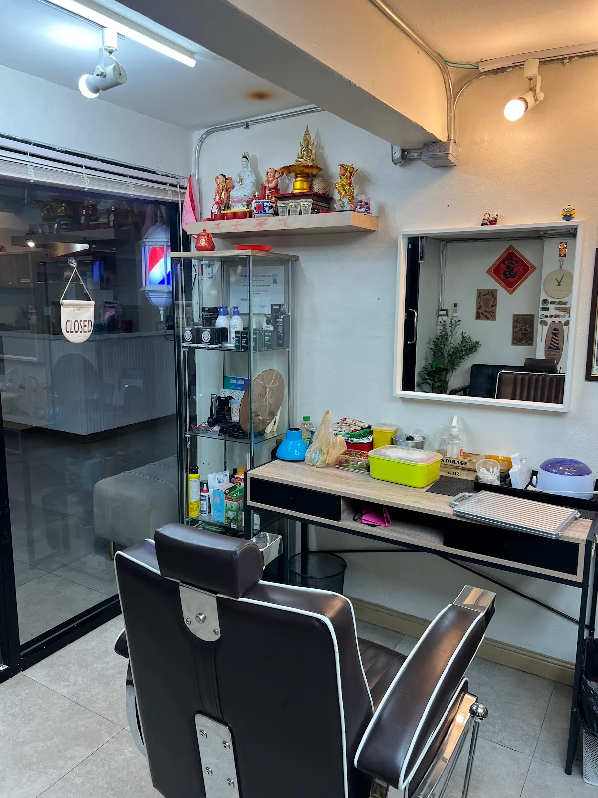 SMART GENTRY BARBERSHOP EKKAMAI